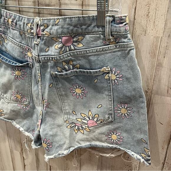 No Boundaries Denim Floral Printed Cut Off Shorts Boho - Picture 5 of 8
